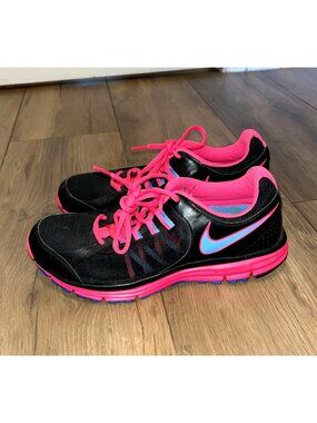 Nike Womens Black & Pink Running Shoes Size 8